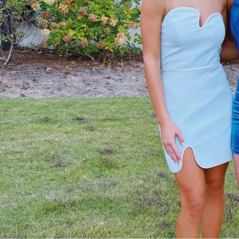 XS amanda uprichard puzzle dress in arctic and white worn once